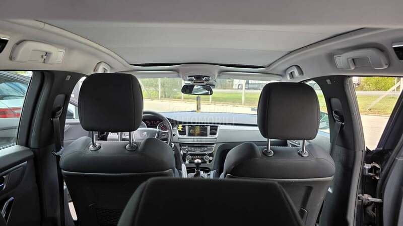 Peugeot 508 1,6eHDI NAVl/PANO