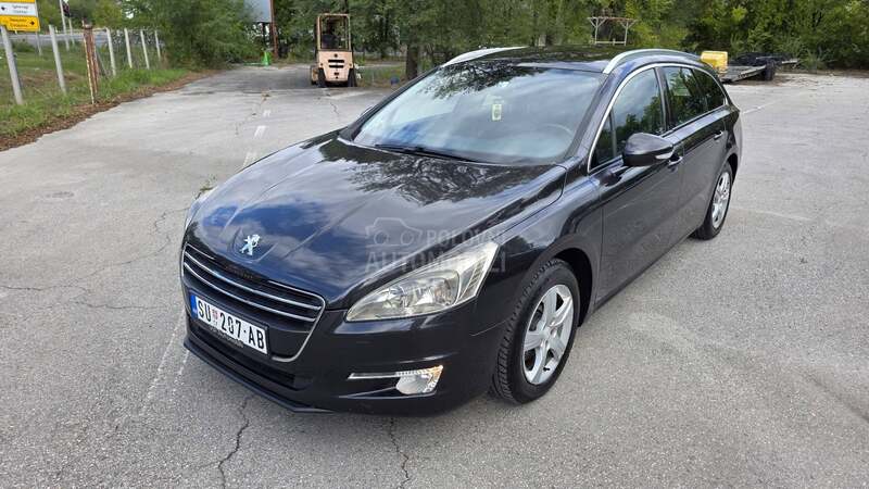 Peugeot 508 1,6eHDI NAVl/PANO