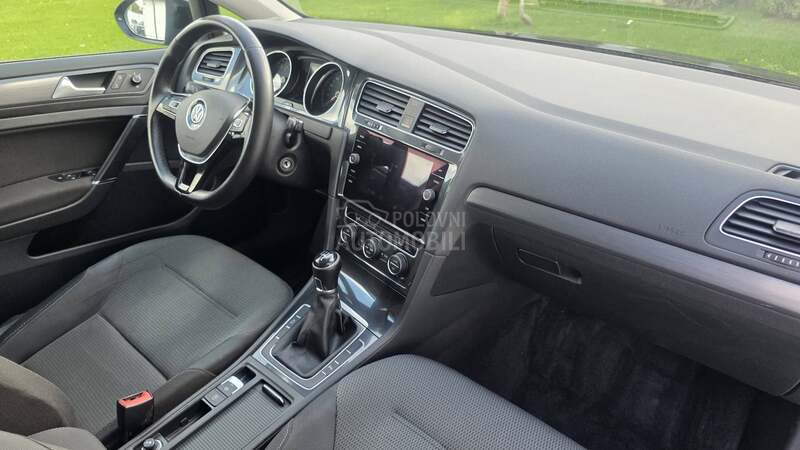 Volkswagen Golf 7 1,6 TDI TRENDLINE