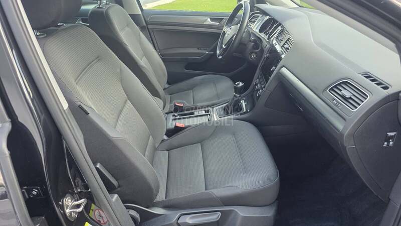 Volkswagen Golf 7 1,6 TDI TRENDLINE