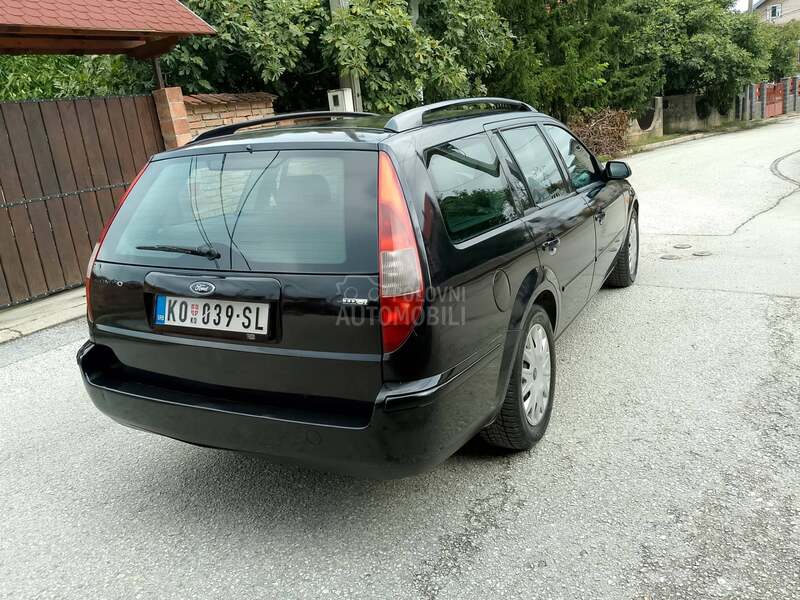 Ford Mondeo 