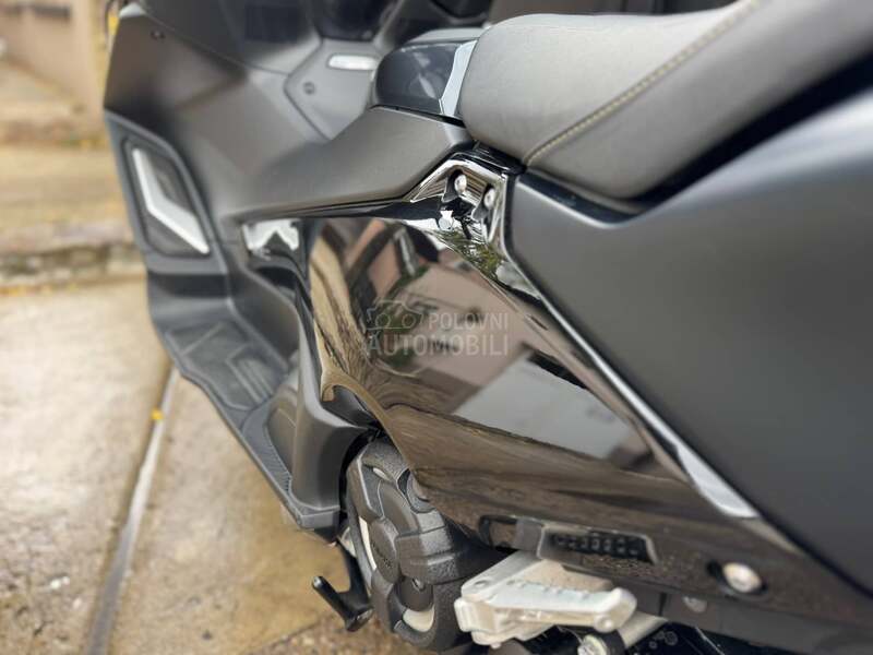 Yamaha Tmax T Max 560 TECH MAX