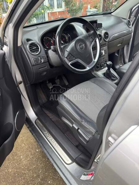 Opel Antara 