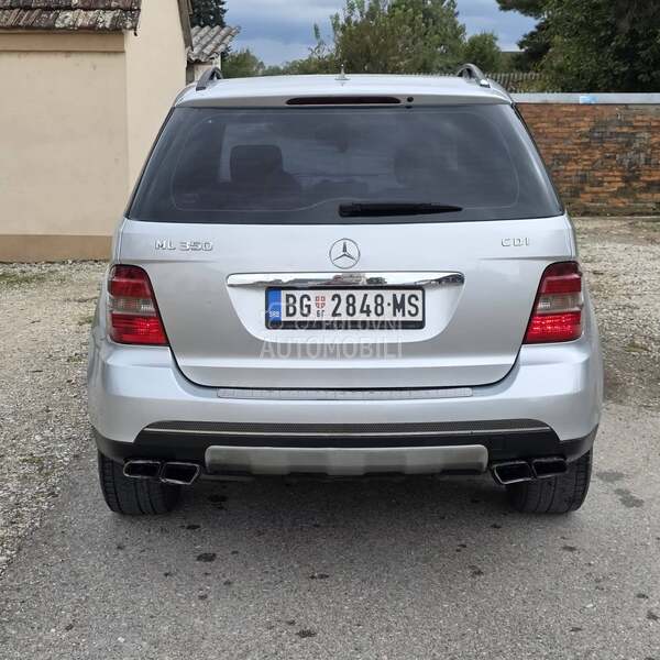 Mercedes Benz ML 320 