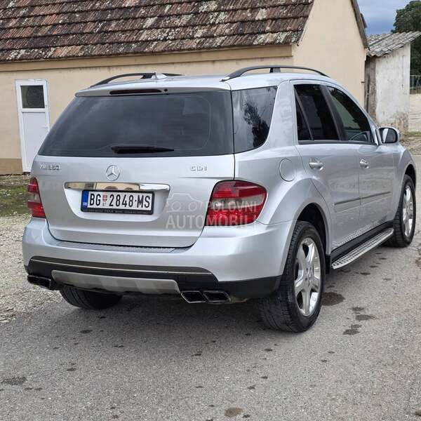 Mercedes Benz ML 320 