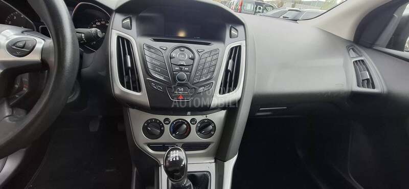 Ford Focus 1.6 A.TMOSVERAC