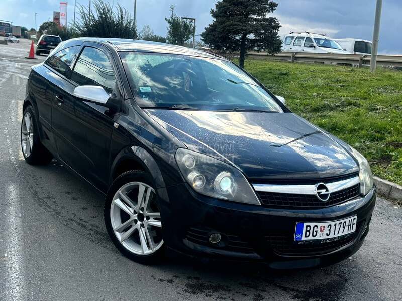 Opel Astra H GTC 1.7cdti SPORT