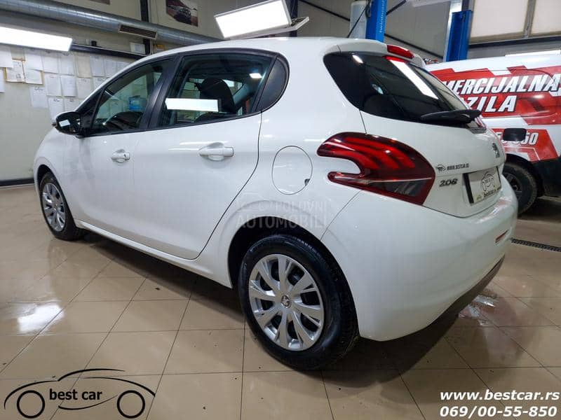 Peugeot 208 1.5 HDI