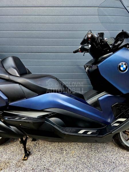 BMW C650GT
