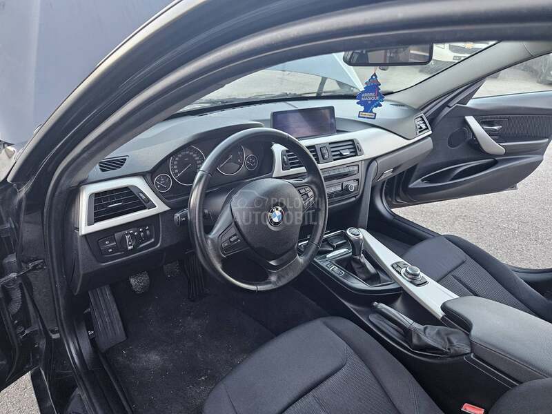 BMW 320 X DRIVE