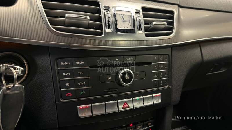 Mercedes Benz E 200 //2.2D//FUL///NOV