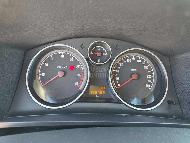 Opel Zafira 1.6b CNG