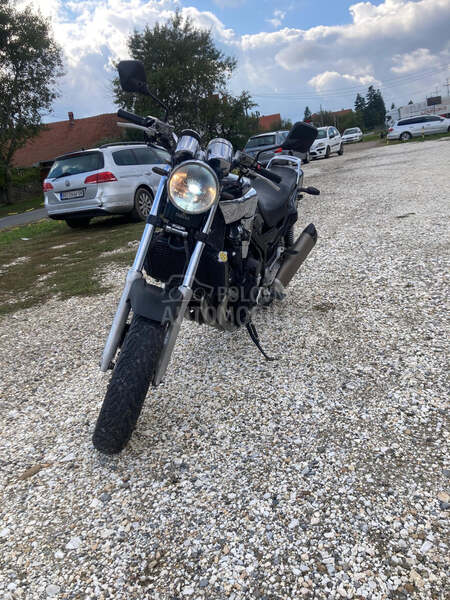 Yamaha Fzx 750
