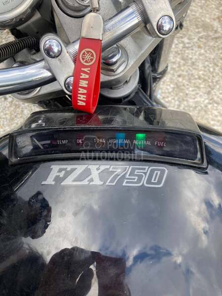 Yamaha Fzx 750