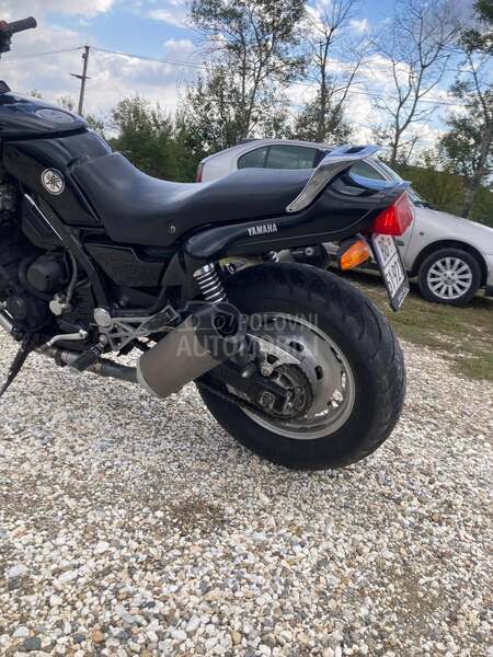 Yamaha Fzx 750