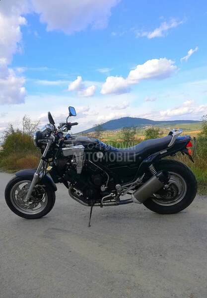 Yamaha Fzx 750