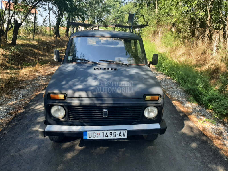 Lada Niva 