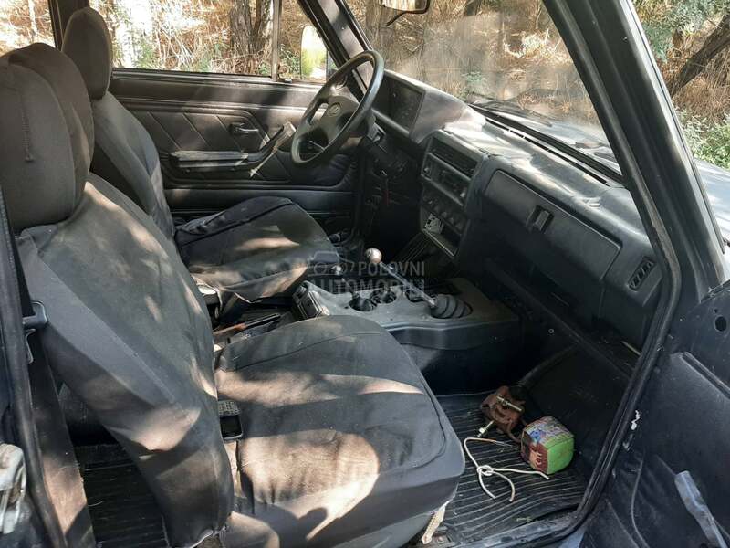 Lada Niva 