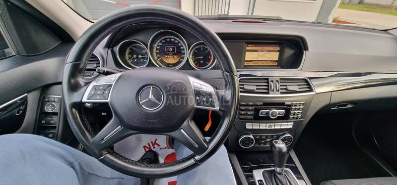 Mercedes Benz C 200 BlueEfficiency NOOV