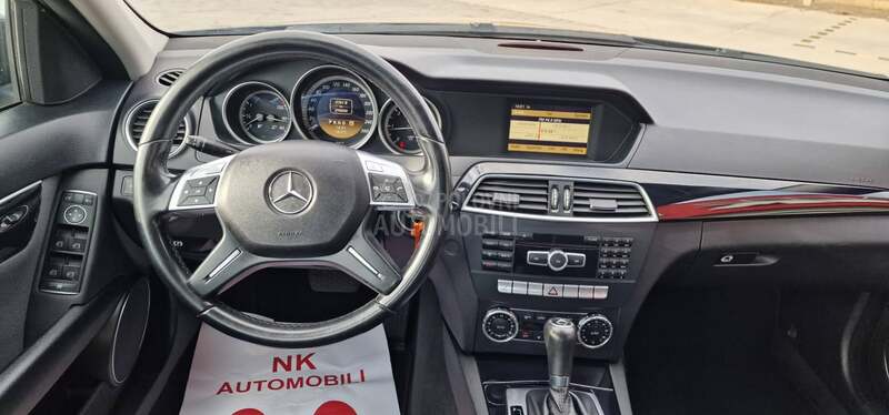 Mercedes Benz C 200 BlueEfficiency NOOV