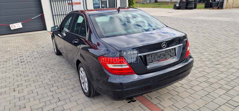 Mercedes Benz C 200 BlueEfficiency NOOV
