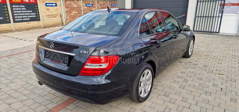 Mercedes Benz C 200 BlueEfficiency NOOV