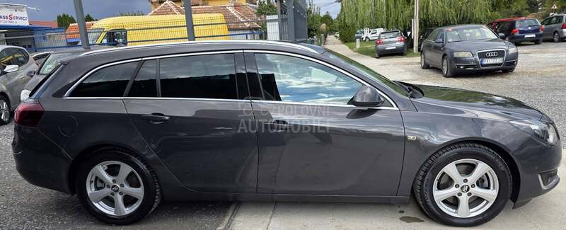 Opel Insignia 2.0 CDTI N.A.V.I