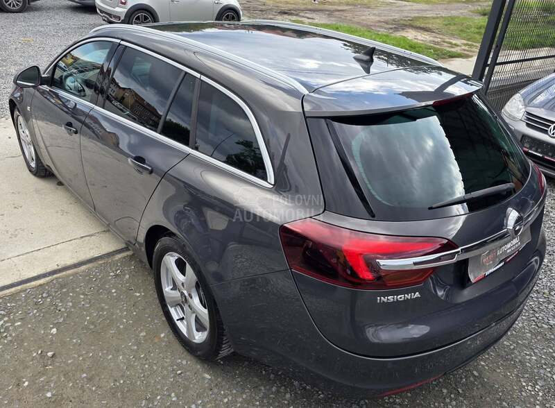 Opel Insignia 2.0 CDTI N.A.V.I
