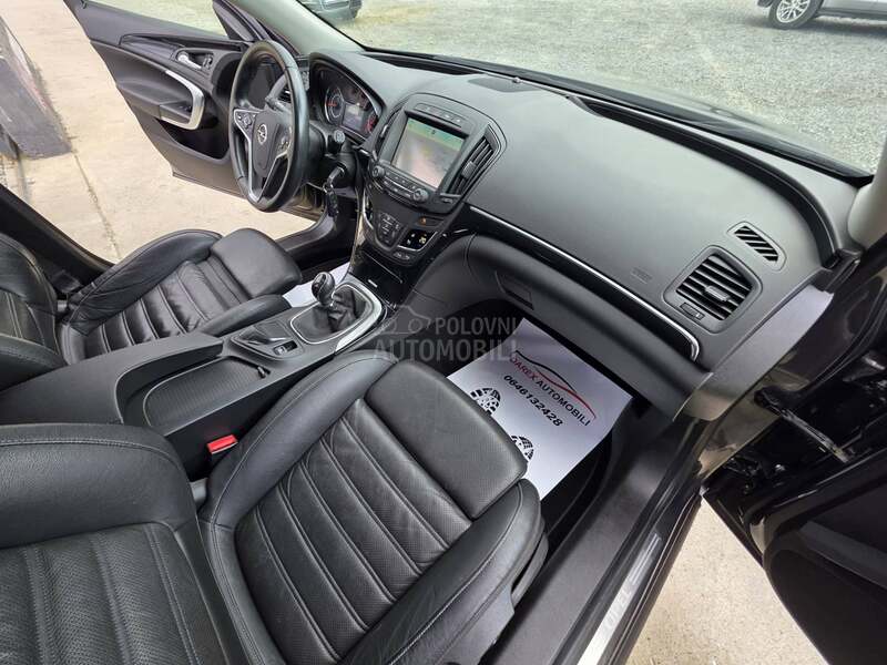 Opel Insignia 2.0 CDTI N.A.V.I