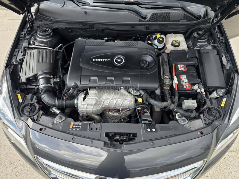 Opel Insignia 2.0 CDTI N.A.V.I