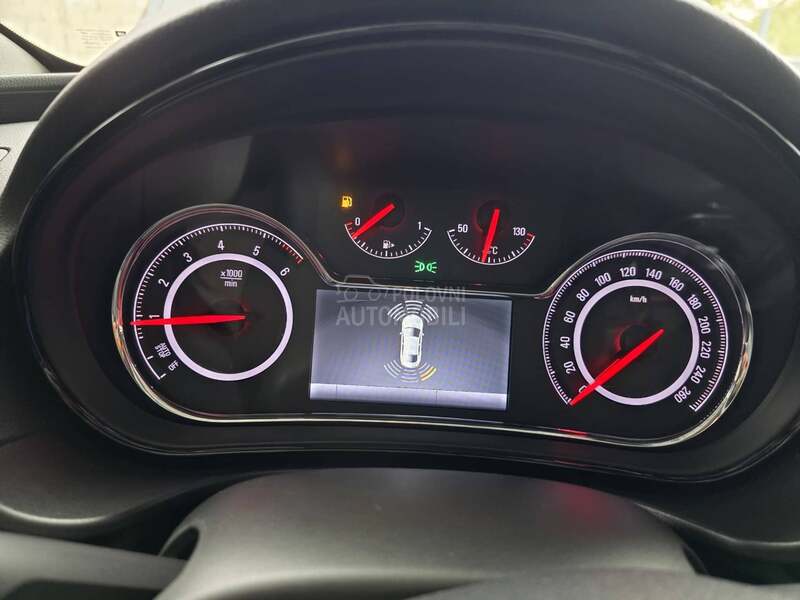 Opel Insignia 2.0 CDTI N.A.V.I