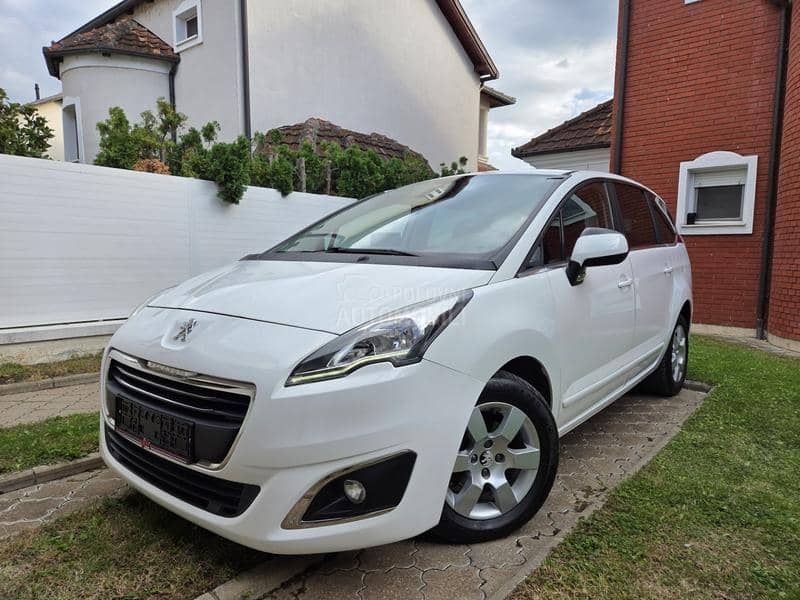 Peugeot 5008 1.6Hdi Nav/Led/Aut Peugeot 5008 1.6Hdi Nav/Led/Aut