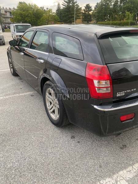 Chrysler 300C 3.0crd