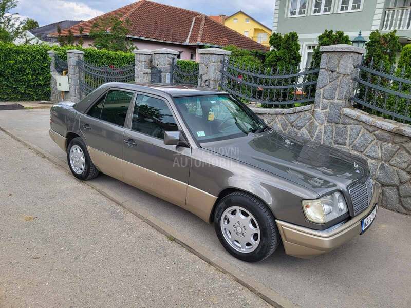 Mercedes Benz W124 250D