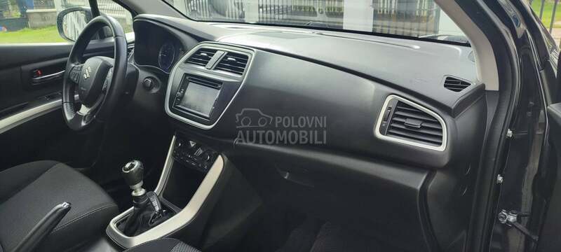 Suzuki SX4 S-Cross F.U.L.L/F.U.L.L