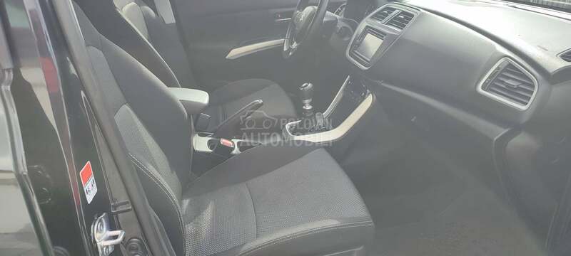Suzuki SX4 S-Cross F.U.L.L/F.U.L.L