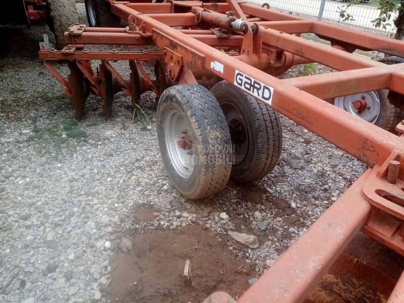Adut 3.5.metara.