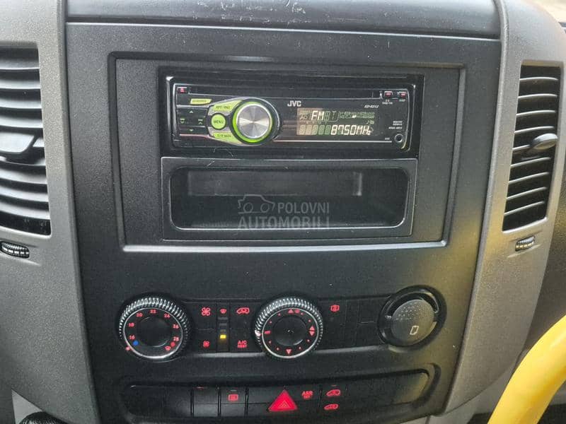 Volkswagen Crafter 2.0 TDI KLIMA 9 SEDISTA