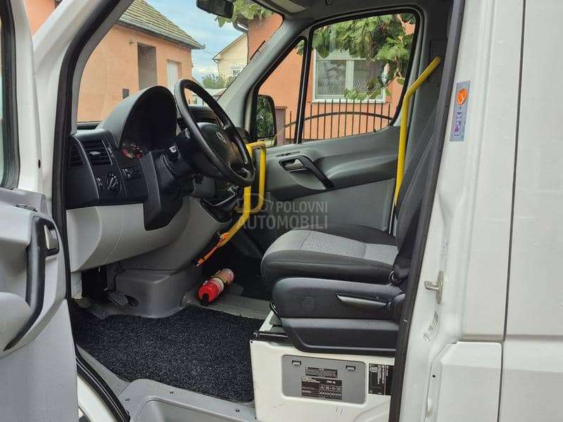 Volkswagen Crafter 2.0 TDI KLIMA 9 SEDISTA