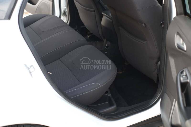 Ford Focus 1.6TDCi TITANIUM