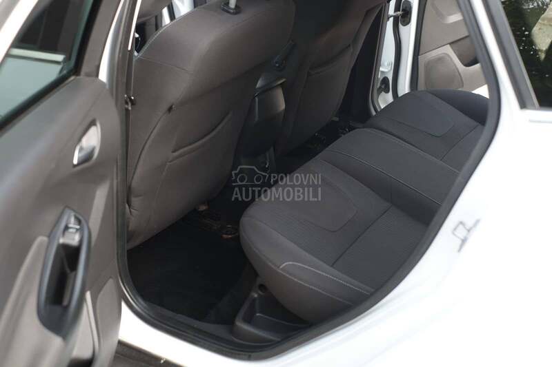 Ford Focus 1.6TDCi TITANIUM