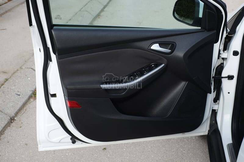 Ford Focus 1.6TDCi TITANIUM