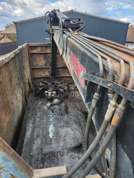 Scania 124L kiper i kran