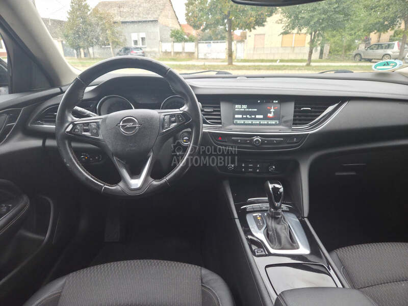 Opel Insignia 1.5 turbo