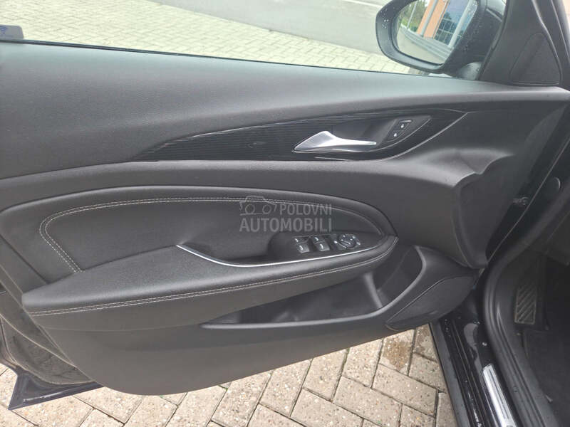 Opel Insignia 1.5 turbo
