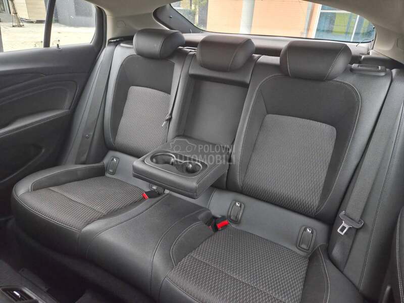 Opel Insignia 1.5 turbo