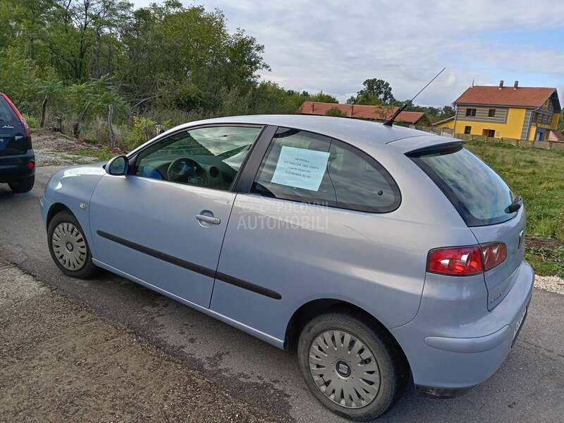 Seat Ibiza 1.4 b 16 v
