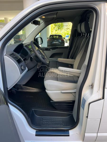 Volkswagen Transporter T5 2.0 TDI COMFORTLINE Volkswagen Transporter T5 2.0 TDI COMFORTLINE