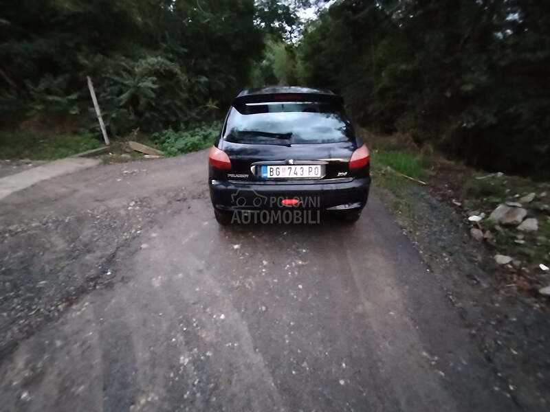 Peugeot 206 1.1