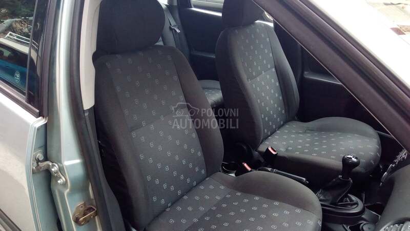 Ford Focus 1. 4 - P.l.i.n.